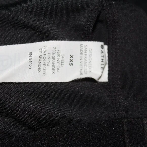 Athleta Black Conscious Crop Sports Bra (803) - Picture 8 of 9